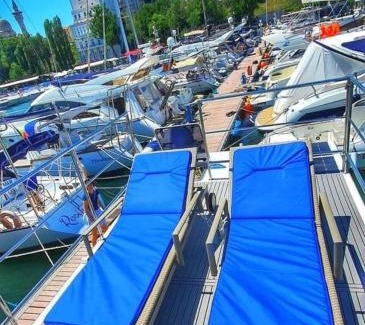 Old Town Boat Rental | Scarlet Sea House
