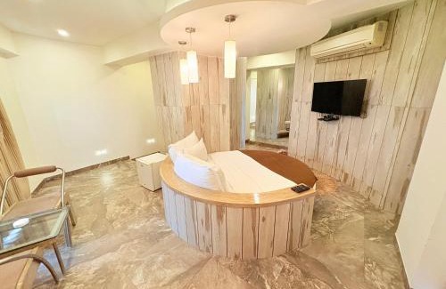 Navrangpura Hotel | Scenaria Hotel - Navrangpura, Ahmedabad