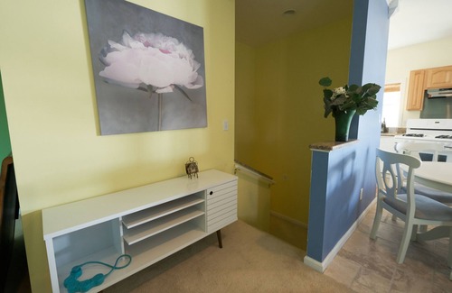 Marysville Condo | Scenic 2 bed, 1.5 bath condo with river views on St. Clair River - U2