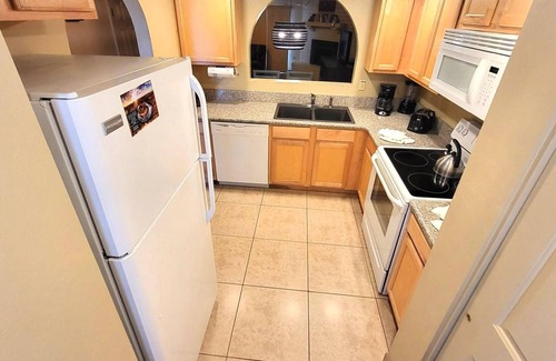 West Sedona Condo | Scenic 2BR Sedona Retreat w/Balcony & Pool