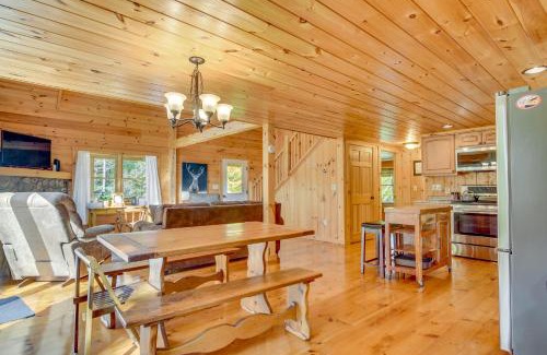 Franconia House | Scenic Franconia Cabin about 6 Mi to Cannon Mountain!