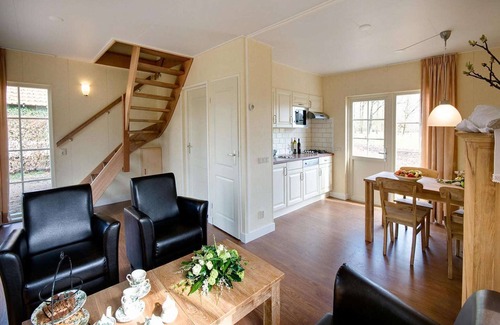 Notter House | Scenic Hideaway in Notter