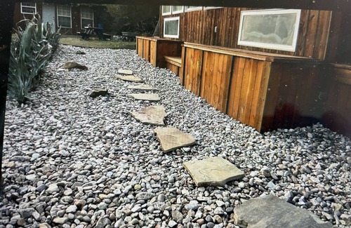 Mineral Wells Cabin | Scenic Hillside Cabin: The Hideout at Rocky Ridge