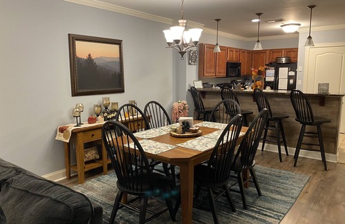 Gatlinburg Condo | Scenic Mountain View, Comforts of Home, Footsteps from Downtown Gatlinburg