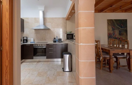 Bahia Calma Villa | Scenic villa with swimming pool