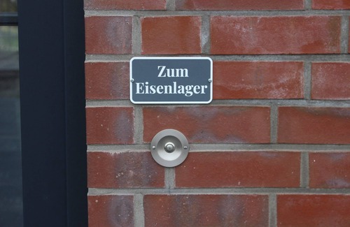 Norden Apartment | Schöne Moderne Ferienwohnung Zum Eisenlager