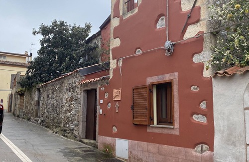Sennariolo House | Schönes, Ruhiges, Gemütliches Stadt-haus im Centro Storico