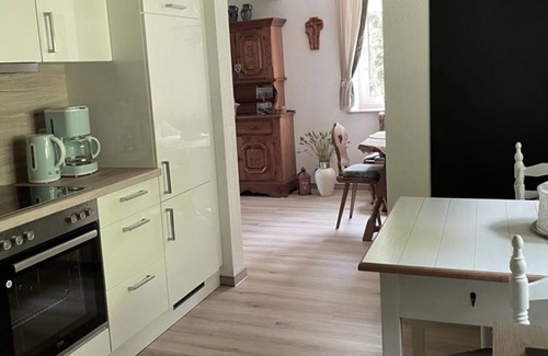 Wilhelmsthal House | Schlafen und Wohnen Mitten im Wald