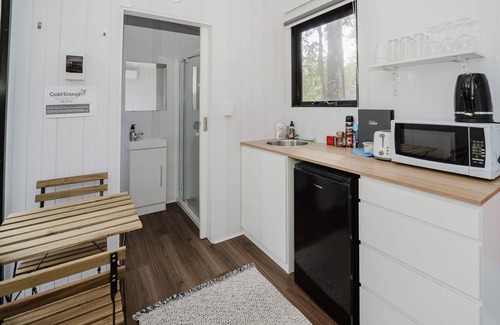 Ashby Heights House | Schlaraffenland 1 by Tiny Away