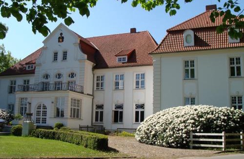 Badow Apartment | Schloss Badow