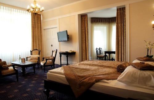 Schwebda Hotel | Schloss Hotel Wolfsbrunnen
