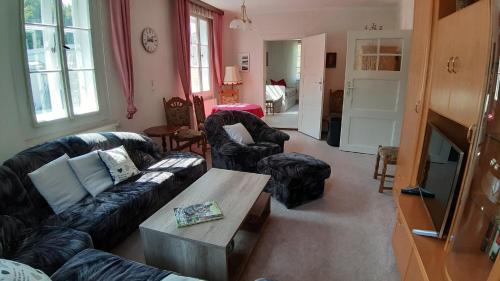 Burgk Apartment | Schlossblick keine Montagewohnung