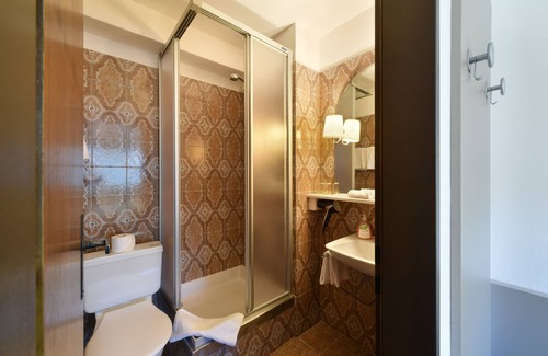 Brig Hotel | Schlosshotel - Self Check-In Hotel am Schlosspark