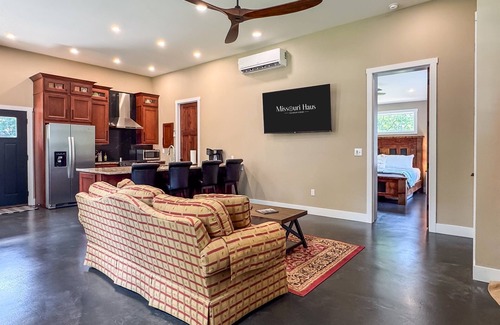 Washington House | Schoolhouse: Dog-friendly, Large Yard, near Purina, Wheelchair friendly