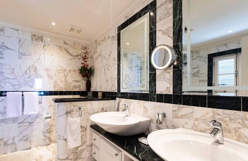 Schooner Bay House | Schooner Bay 401 by The Villa Life