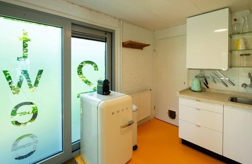 Westenschouwen House | Schouwse Stee 2 private and modern holiday home on a small park