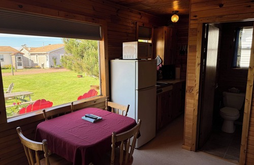 Summerside Cottage | Schurmans Shore Waterfront Cottage #6