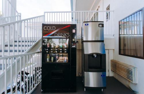Clear Lake Shores Hotel | Scottish Inn & Suites - Kemah Boardwalk