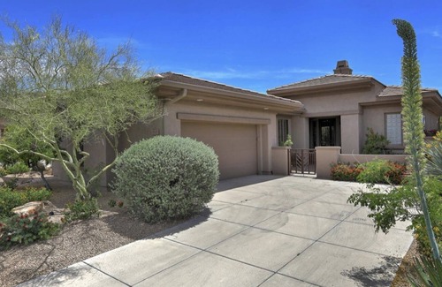 Bellasera House | Scottsdale Home w/Private Pool in Gated Community