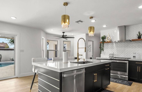 Raskin Estates House | Scottsdale Kierland Golf Retreat