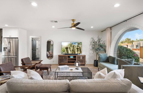 Santiago House | Scottsdale Luxury Villa Pool, Fire Pit & Games