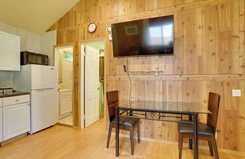 Mongaup Valley Cabin | Screened Porch & Pool: Cabin Near Bethel Woods!