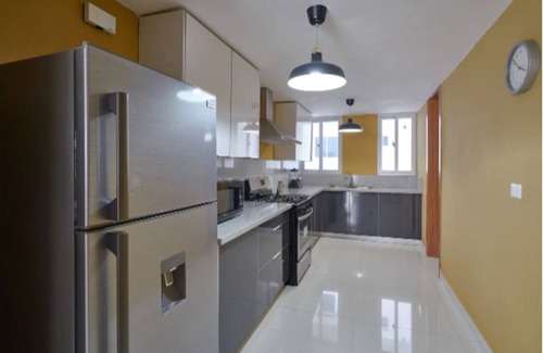 La Arboleda House | SD 3BR Luxury Sunshine Apt 3 +Bonus