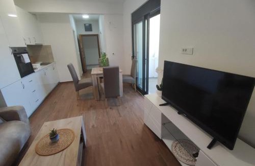 Dobra Voda Apartment | SD LUX APARTMENTS
