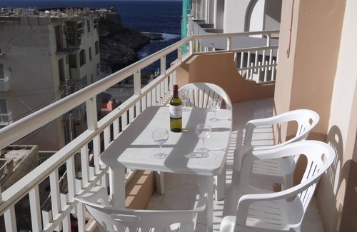 Xlendi Apartment | Sea and Country View 1st Floor Apartment
