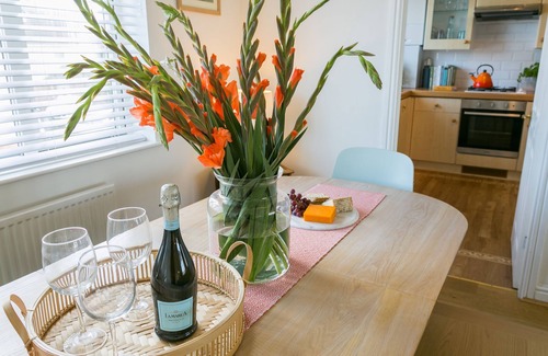 Trearddur Bay Apartment | Sea Bell - a coastal that sleeps 6 guests in 3 bedrooms