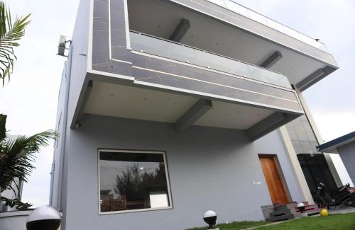 Vadanemelli Villa | Sea Breeze at ECR - Beach Front Villa with Private Pool, Jacuzzi and Dive-in Theater