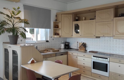 Xiro Chorio Villa | SEA BREEZE VILLA in Rethymno city center, near beach 900 m., great sea views