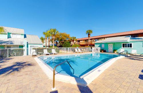 Miramar Beach House | Sea Cabin 6A