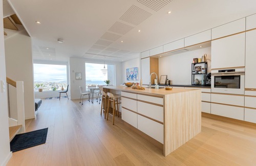 Streymoy Apartment | Sea & City View - Luxurious - Hiking