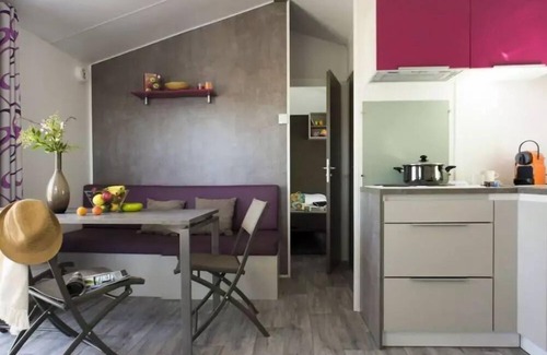 Saint-Briac-sur-Mer Ski Chalet | Sea Green - Camping Emeraude * - Comfort Chalet 2 bedrooms 5 people