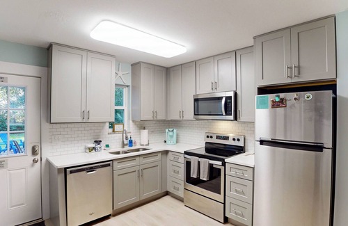 Jekyll Island House | SEA HAVEN DUPLEX B 2 bedrooms, 1 bathroom