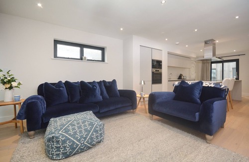 Harlyn Apartment | Sea-Holly - Harlyn Bay