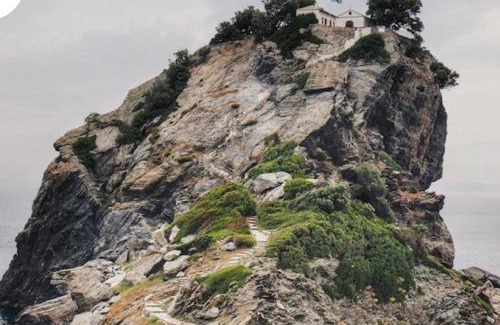 Loutraki House | SEA HOME Accommodation