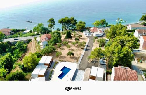 Orebic Villa | SEA HOUSE mobile home, pool, bikes, SUP - PRIVILEGE POINT camping & villas