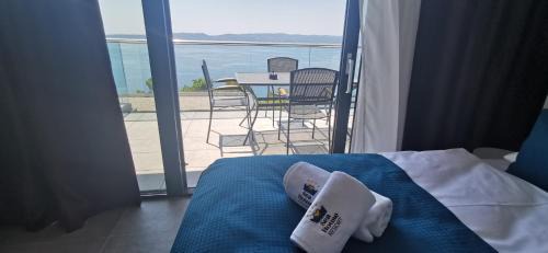 Brela Bed & Breakfast | Sea House Resort