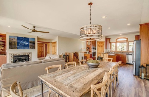 Kitty Hawk House | Sea La Vie | 3,800 ft to the beach | Private Pool and Hot Tub