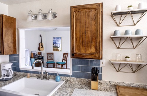 Cleone House | Sea La Vie - At the entrance to MacKerricher State Park and is in walking distance