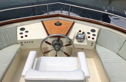Aprilia Marittima Boat Rental | Sea Life Boat and Breakfast