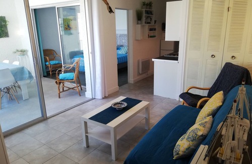 Port Leucate Apartment | Sea/mountain/park view, direct beach access, parking, very quiet.