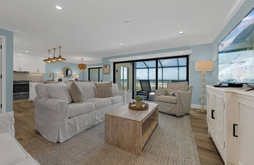 Boca Grande Condo | Sea Oats 152 - 2 bed/2 bath - Elevator - Tennis - Gulf Front