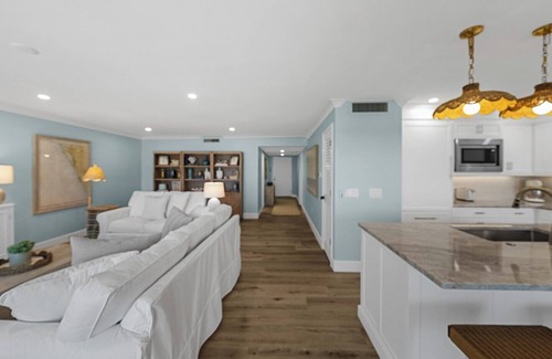 Boca Grande Condo | Sea Oats 152 - 2 bed/2 bath - Elevator - Tennis - Gulf Front