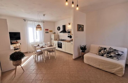 Quercianella Apartment | Sea & Olive trees
