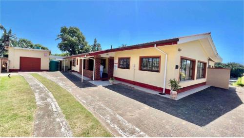 Sea Park Villa | Sea Park Holi-Stay - 2on1stAve