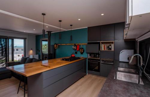 Franskraal House | Sea Pod Luxury Container House
