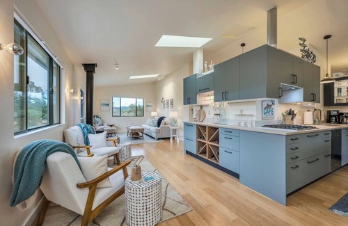 Cleone House | Sea Ranch in Fort Bragg w/Hot Tub & Game Room